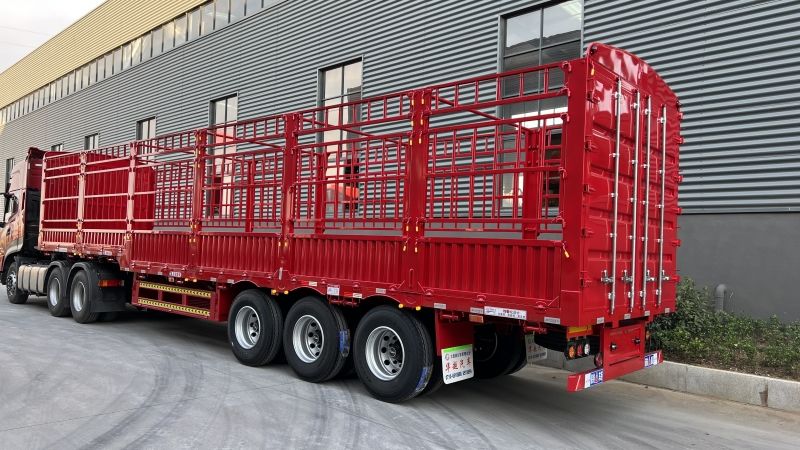 仓栏式半挂车（鹅颈）