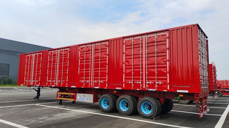 骨架集装箱半挂车