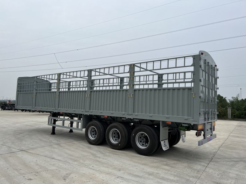 仓栏式半挂车-三轴
