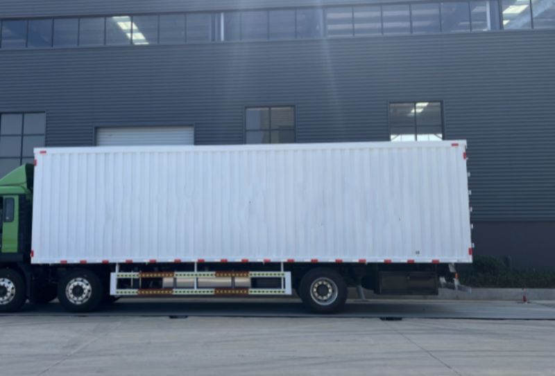 飞翼集装箱半挂车