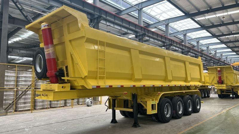 U型后翻自卸半挂车-四轴