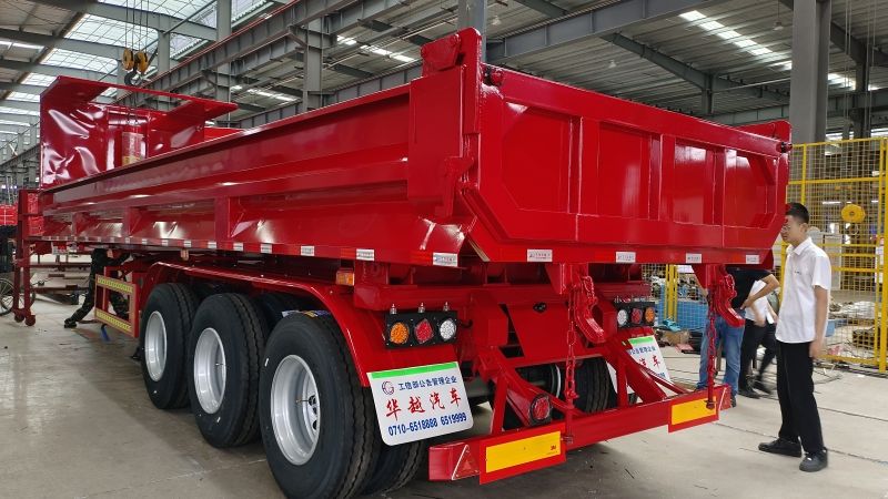 后翻自卸半挂车