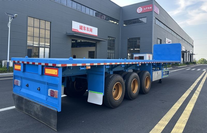 平板半挂车-三轴