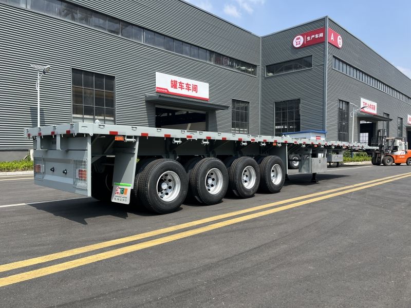 平板半挂车-四轴